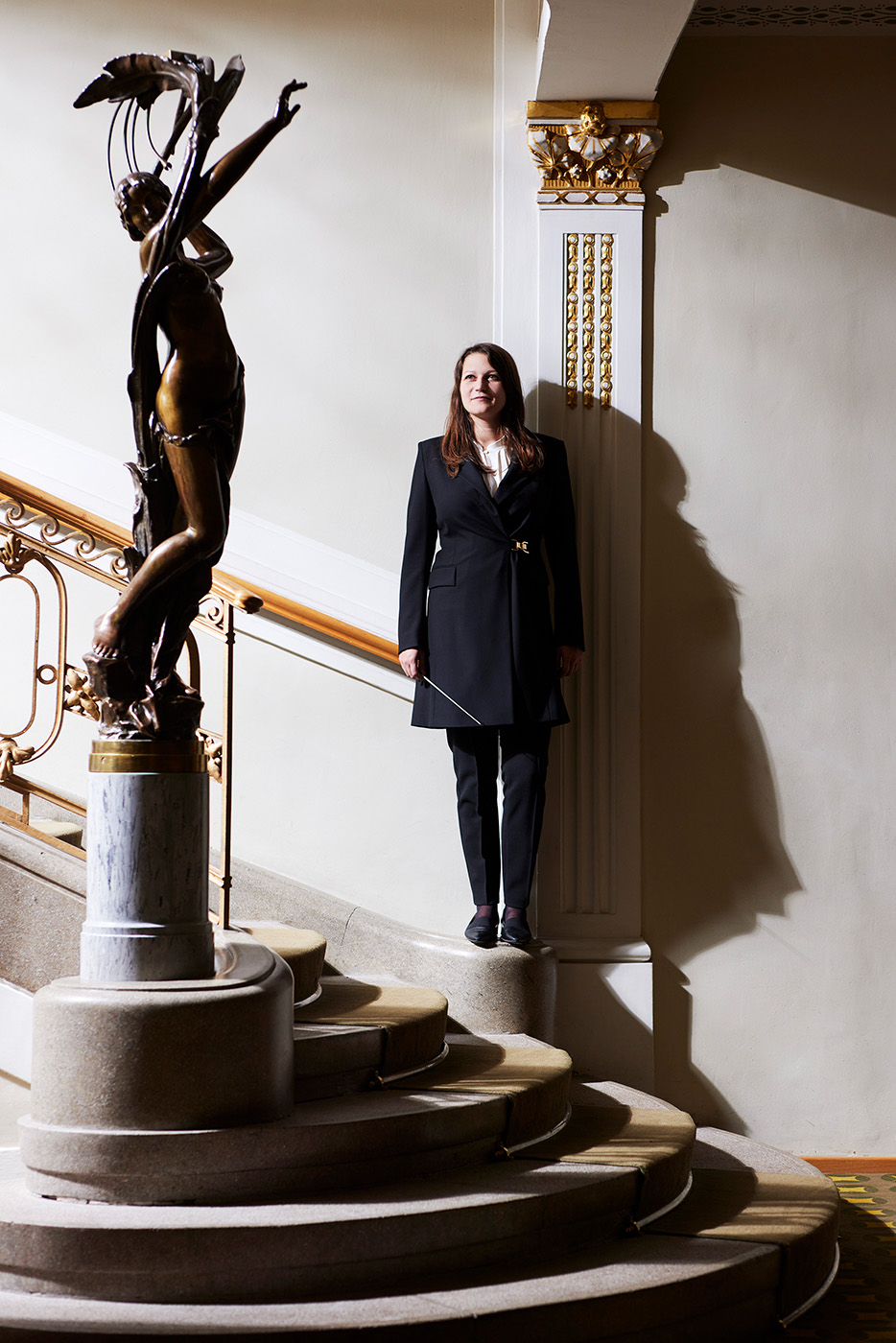 Dirigentin und Komponistin Hannah Eisendle im Stadttheater Klagenfurt.